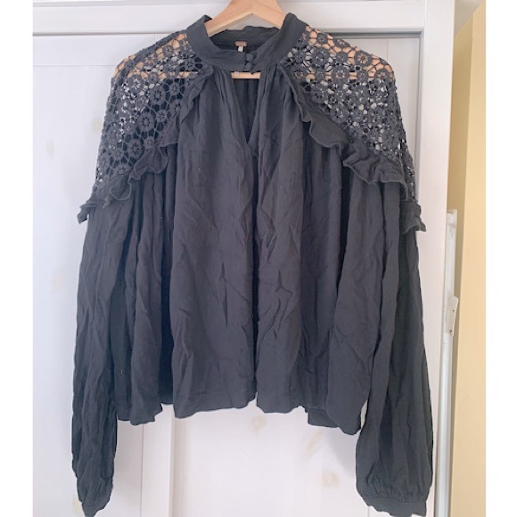 Free People Little Bit of Love Top - Picture 10 of 16